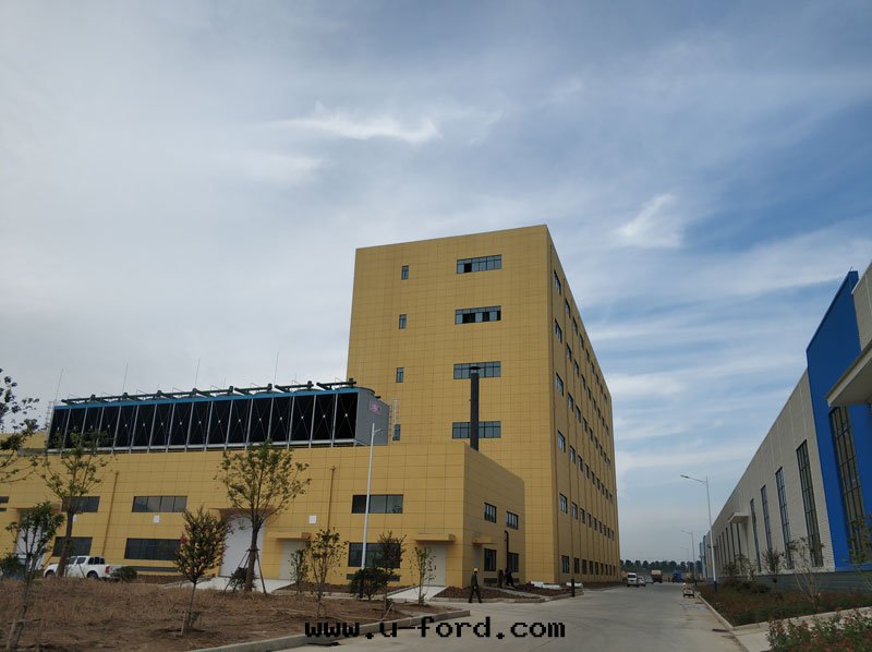 安(ān)徽长榮光(guāng)纖生(shēng)産車間(jiān)