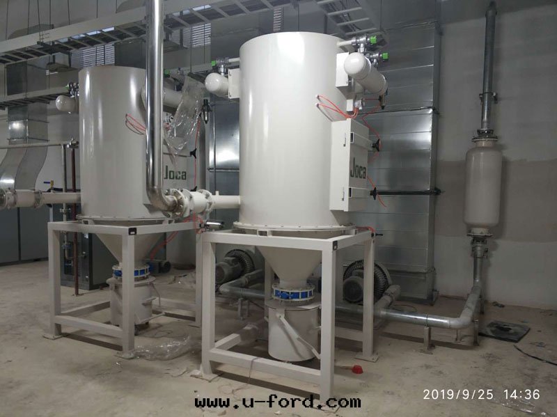 真空(kōng)清(qīng)掃系(xì)統主(zhǔ)机