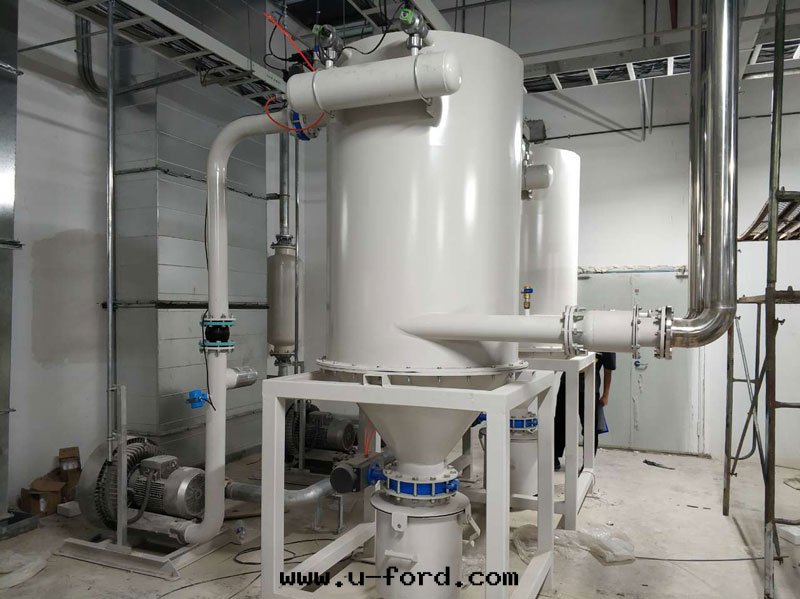 真空(kōng)清(qīng)掃系(xì)統主(zhǔ)机